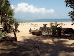 Indian Ocean from Che Shale